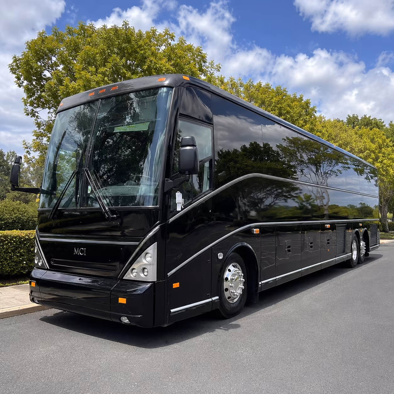 out of state charter buses for sports teams and athletic groups from bellflower