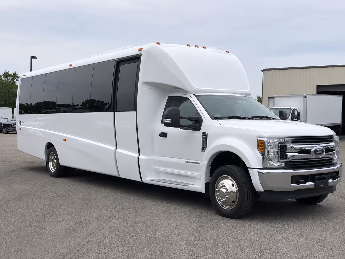 school field trip and educational buses in bellflower