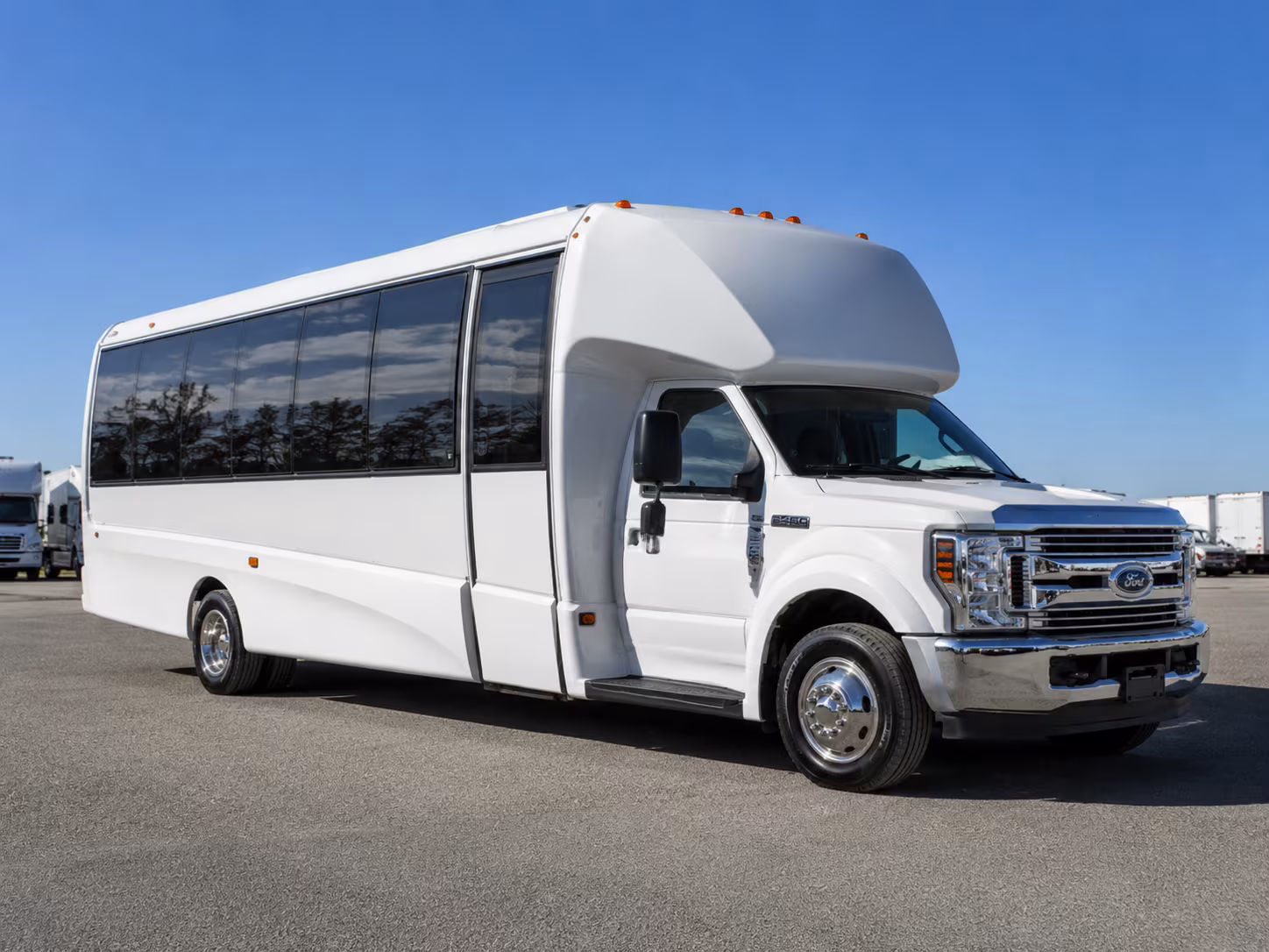 wedding and special occasion buses in bellflower